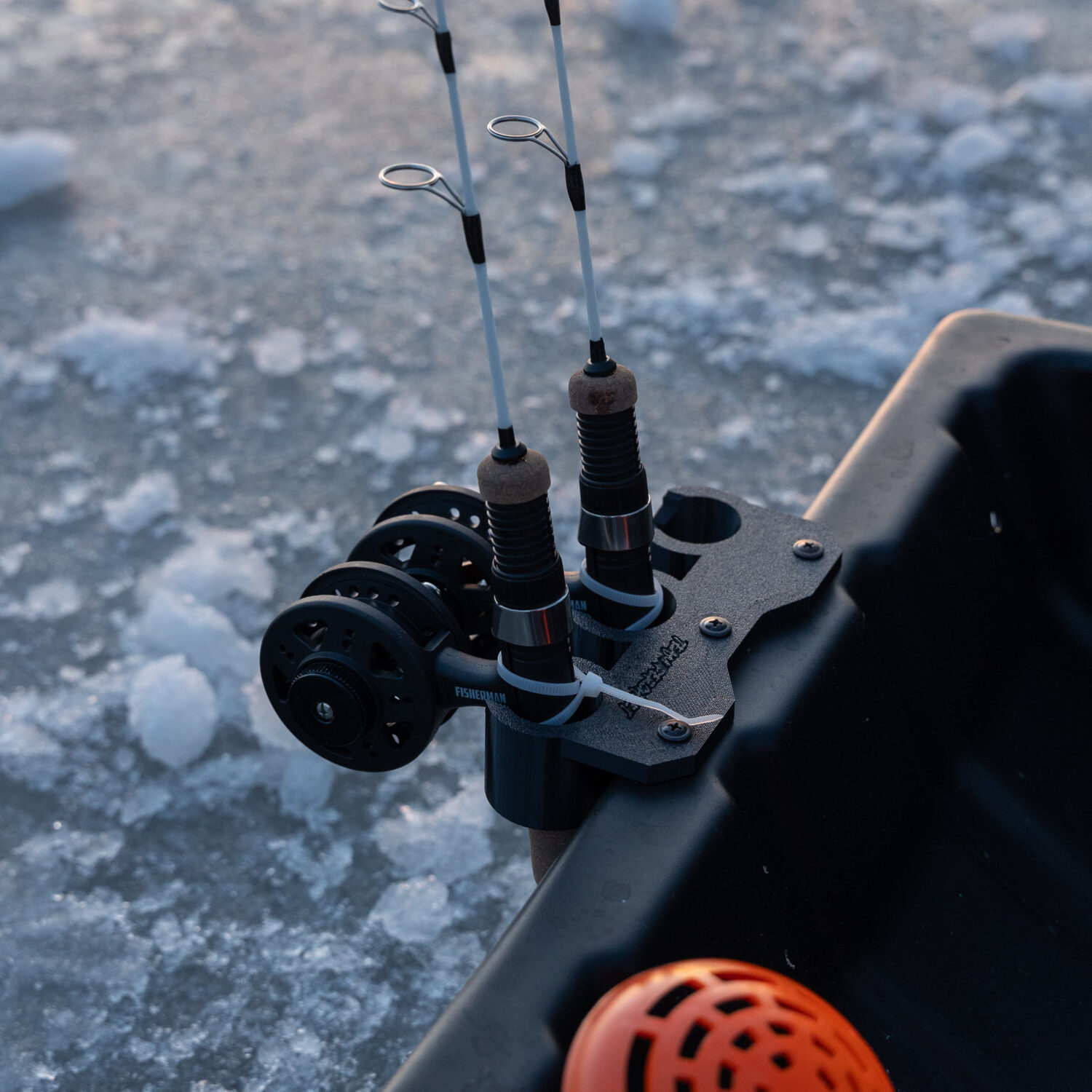 PERCHEET Pilkkivapa ReunaRack